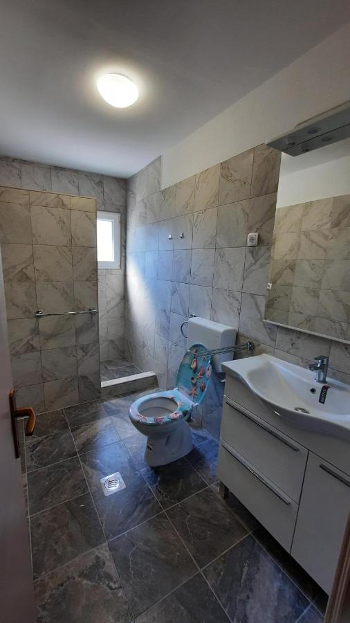 Apartment Pinoapplosinj Veli Lošinj Kültér fotó