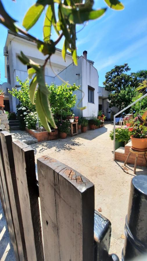 Apartment Pinoapplosinj Veli Lošinj Kültér fotó