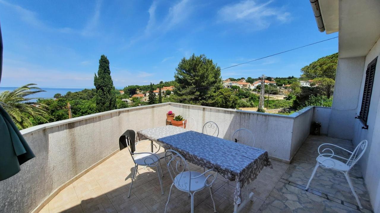 Apartment Pinoapplosinj Veli Lošinj Kültér fotó